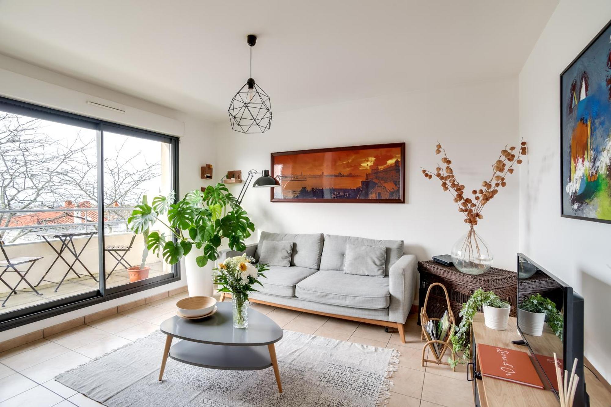 Apartmán Votre Escale - Le Petit Montmartre Niort Exteriér fotografie